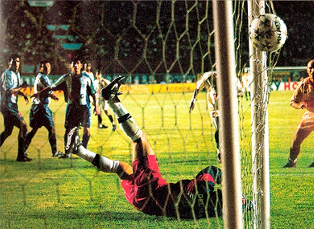 Universitario 3 – Alianza Lima&nbsp;0