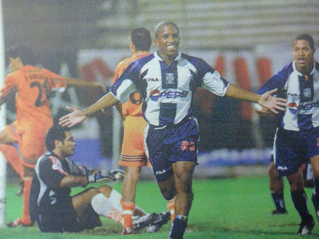Alianza Lima 2 – Cobreloa&nbsp;0