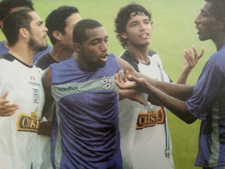 08 ali-usmp amist.jpg