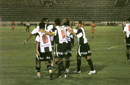 Alianza Lima goleó en casa.