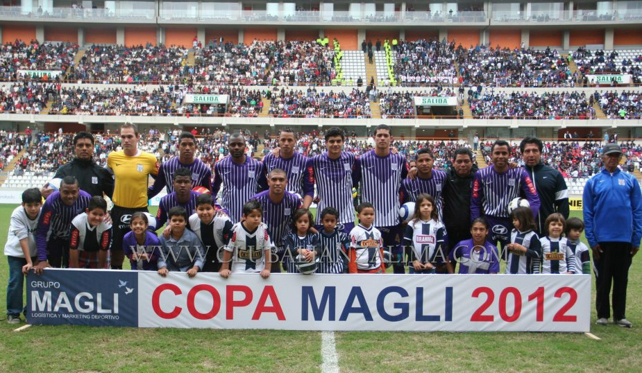 Alianza Lima 2 – Universitario&nbsp;0
