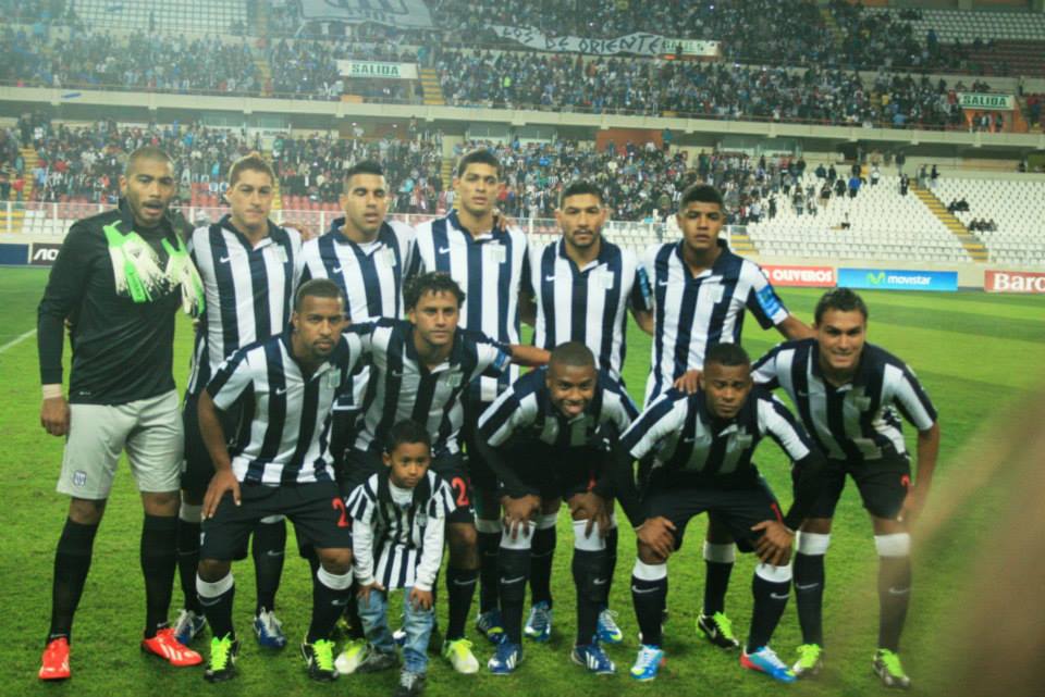 Alianza Lima en busca de los 3 puntos (Foto: Dechalaca).