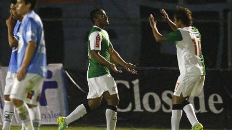 Soto sobre el final anota el gol del empate para Alianza Lima.