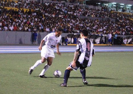 Fleitas regresó al titularato después de cumplir su suspensión. (Foto: cnideiquitos.com)