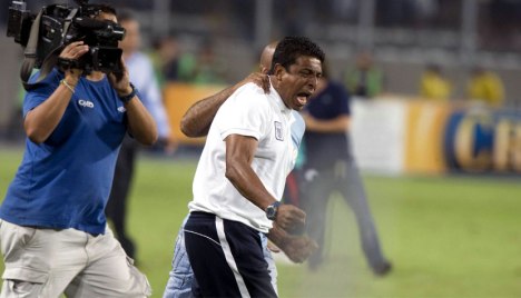 Pepe Soto gritando el gol de Zlatan (Foto: El Comercio).