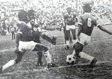 Alianza Lima ganó con gol de Mágico Gonzáles.