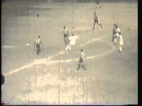 Sobre el final el partido se suspendio por una gresca.