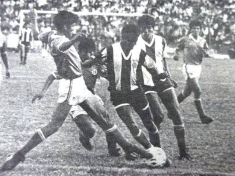 Alianza Lima gano por 2 goles a 0.