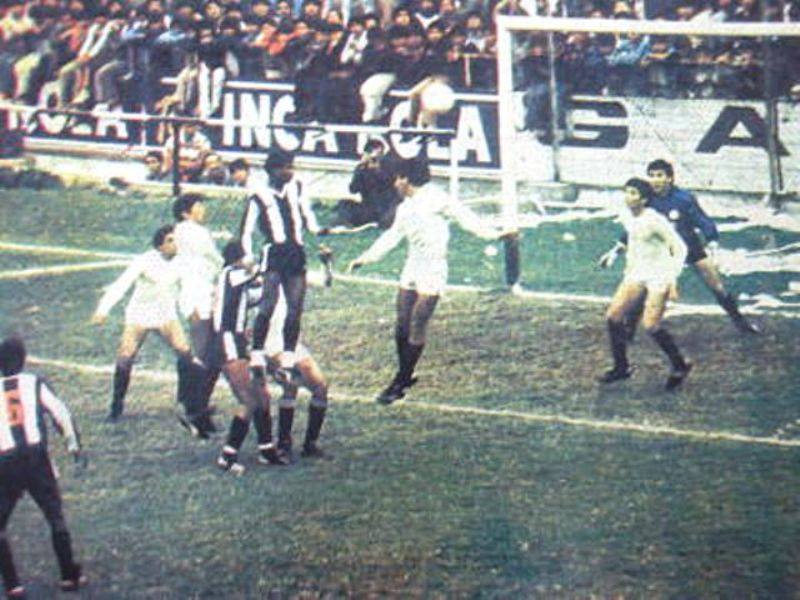 Alianza Lima 1 – Universitario&nbsp;2