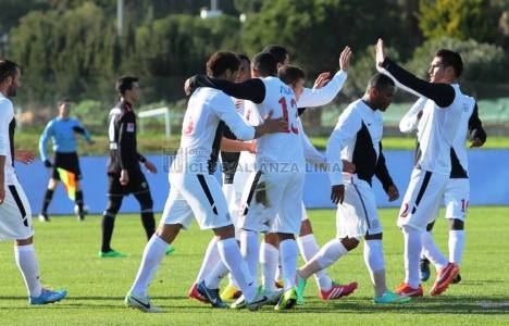 Celebración del gol de Aparicio. (Foto: Club Alianza Lima)