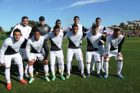 Arriba: Miguez, Forsyth, Trujillo, Aparicio e Ibáñez. Abajo: Minaya. Aguirre. Ponce, Atoche, Costa y Guevgeozián.