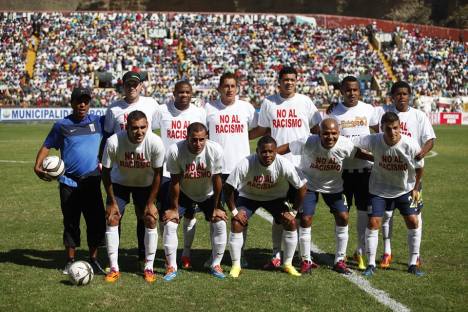 Arriba: Forsyth, Guizasola, Ibáñez, Aparicio, Trujillo y Landauri. Abajo: Costa, Guevgeozián, Aguirre, Molina y Costa. (Foto: Club Alianza Lima)
