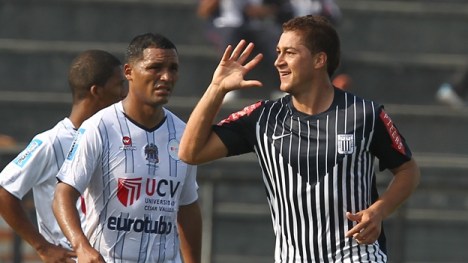 Ibáñez anotó de penal (Foto: Depor)