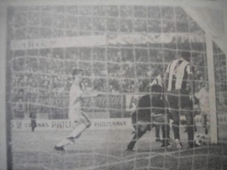 Alianza Lima perdió ante el Nacional de Uruguay.