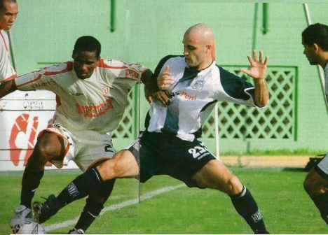 Iván Furios se fue expulsado.