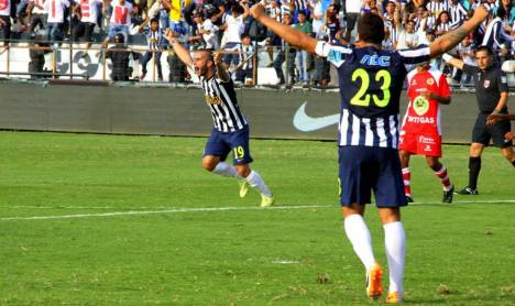Guevgeozián anotó un doblete y lleva siete goles en el Torneo del Inca. (Dechalaca.com)