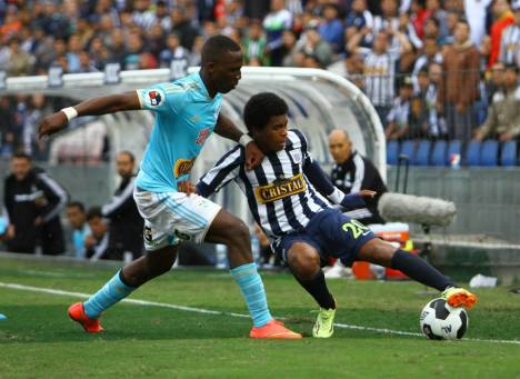 Alianza Lima ganó y sacó a Sporting Cristal de la carrera por el título (Foto: Ovación Digital)