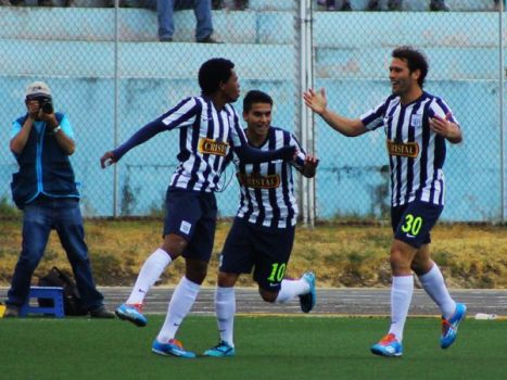 Celebración del primer gol Aliancista (Foto: El Bocón).