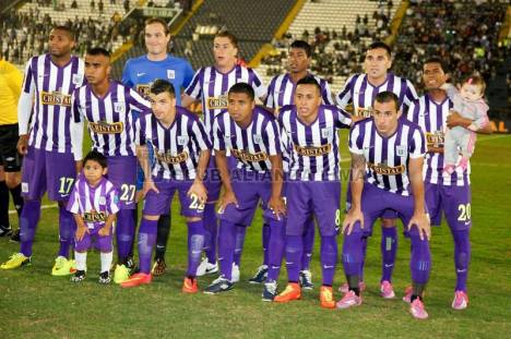 Arriba: R. Guizasola, Forsyth, Ibáñez, Araujo, Míguez y Landauri. Abajo: Trujillo, Costa, Atoche, Cueva y Guevgeozián (Foto: Club Alianza Lima)