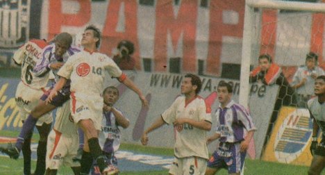 Último partido de Alianza Lima con la blanquimorada 2003.
