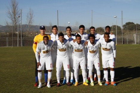 Arriba: Forsyth, Noronha, Albarracín, Aparicio, Míguez y Araujo. Abajo: Guizasola, Cedrón, Cueva, Landauri y Trujillo (Foto: Club Alianza Lima).