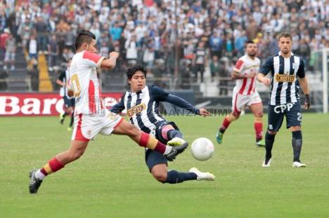 Mimbela cerró la goleada anotando de penal (Foto: Club Alianza Lima).