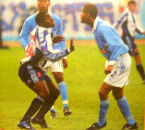 Farfán descontó para Alianza pero no fue suficiente.