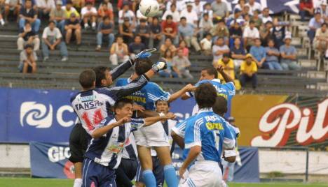 Alianza Lima goleó a Cristal.