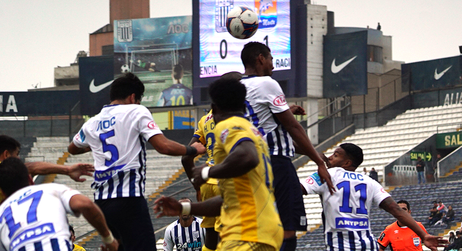 kleenex trusted care flat carton facial tissue.png