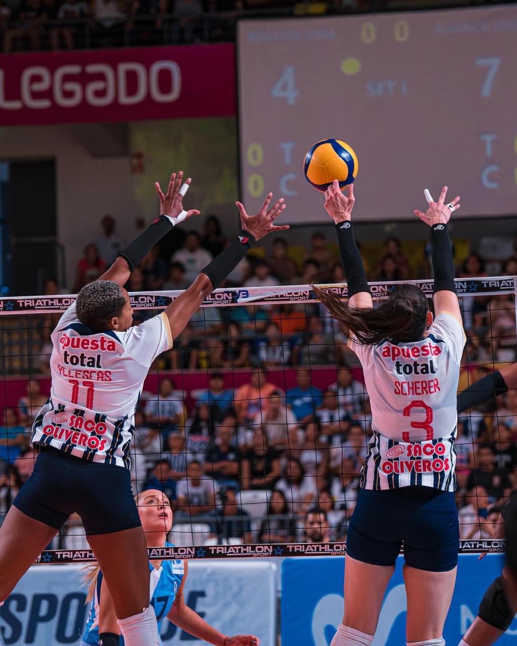 Regatas Lima 2 – Alianza Lima&nbsp;3