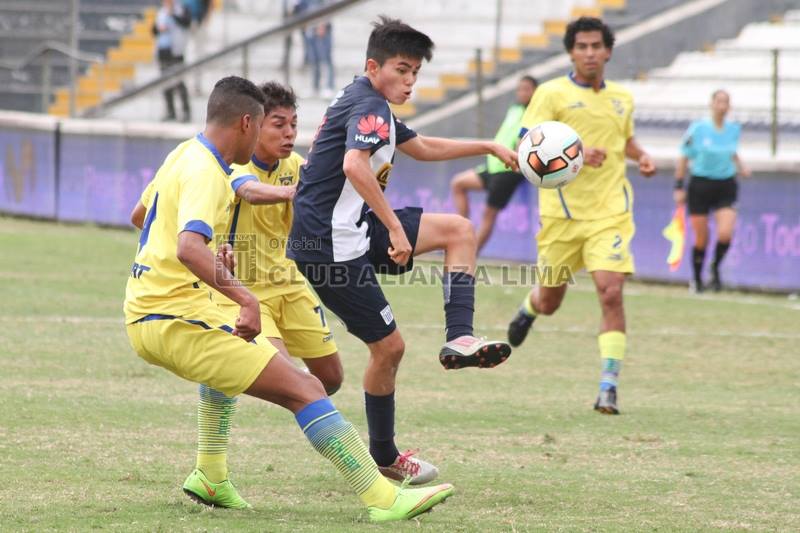 Alianza Lima 2 – Comerciantes Unidos&nbsp;1