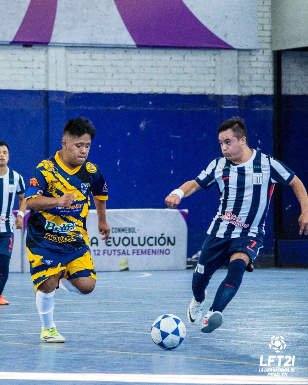 Alianza Lima 4 – Edde Cuellar&nbsp;3